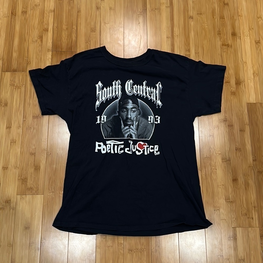 Poetic Justice men’s short sleeve size large